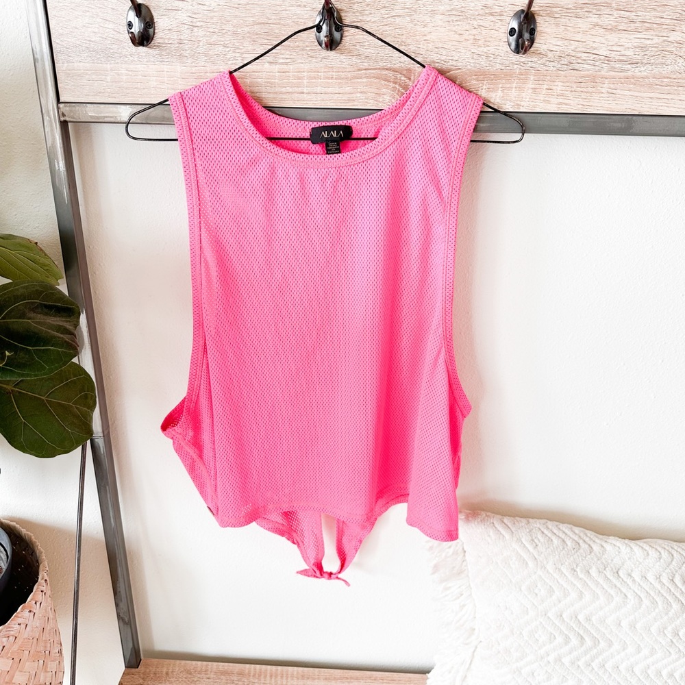 Alala muscle tank